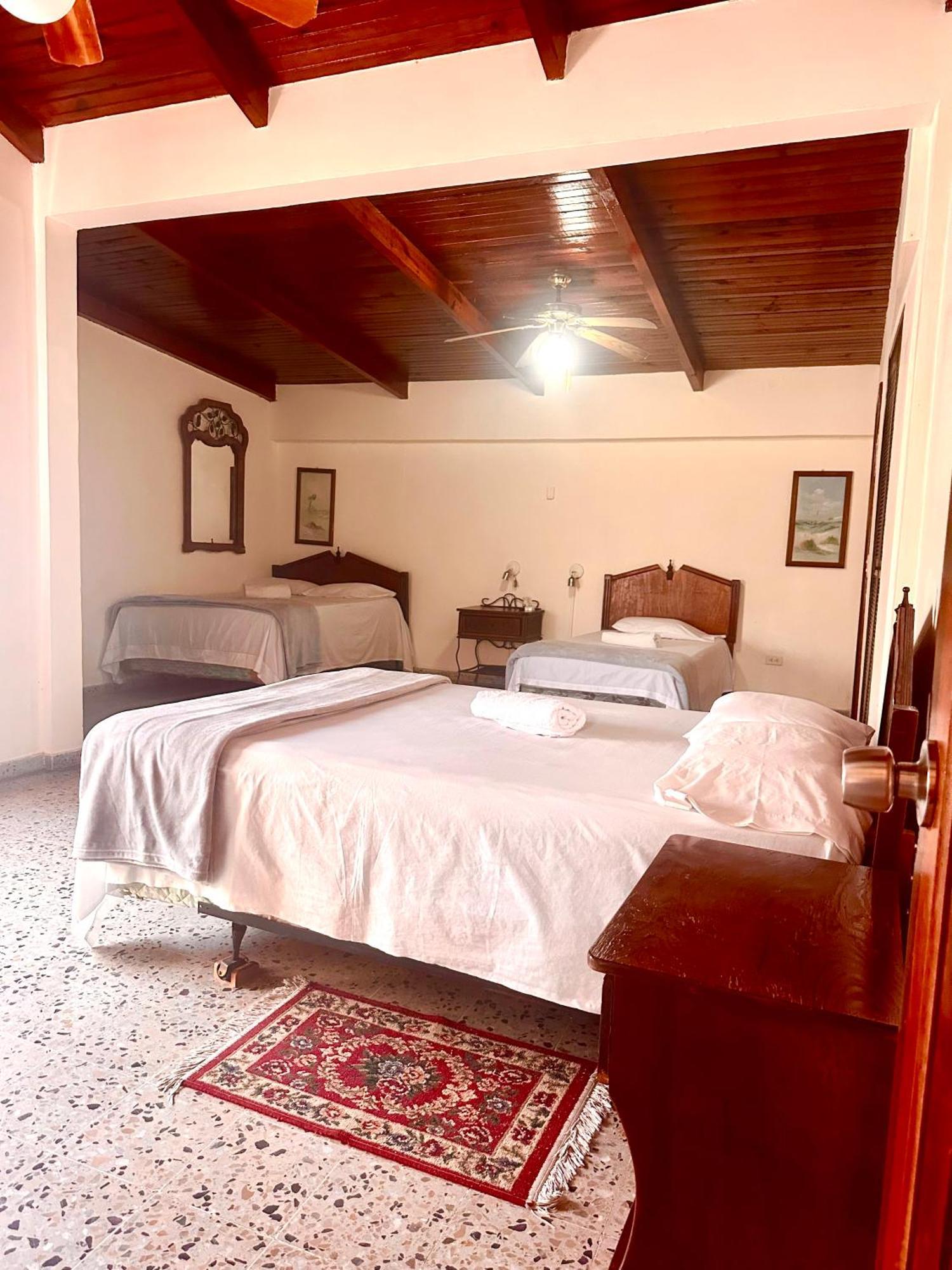 Villas Del Mar La Ceiba Extérieur photo